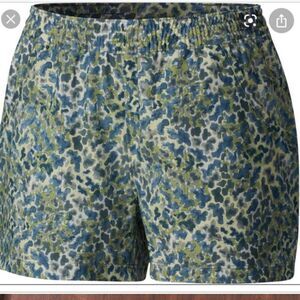 Columbia PFG Omni Shade Tidal Short Size Womens Large NWT